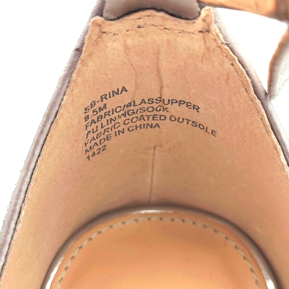 NEW Betsey Johnson Silver Rina Dress Heels Rhinestone 8.5 - Picture 13 of 15